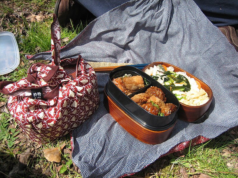 File:Home made Bento.jpg