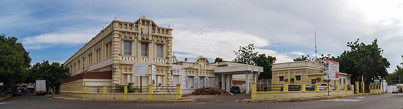 File:Hospital de Niños.jpg