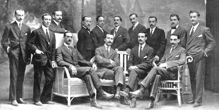 Engineers graduated in 1913 from the Complutense University.