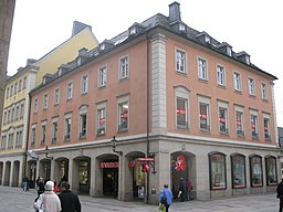 Innere Klosterstraße 1, 1a