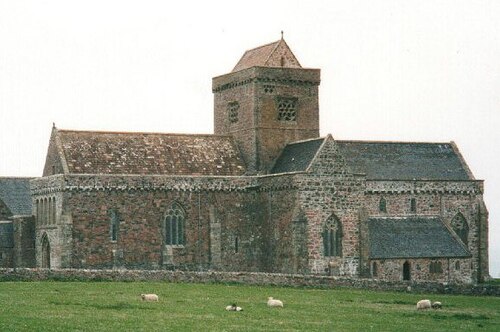 Iona Abbey.jpg