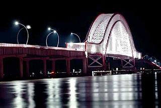 <span class="mw-page-title-main">Tayan Bridge</span> Bridge in West Kalimantan, Indonesia