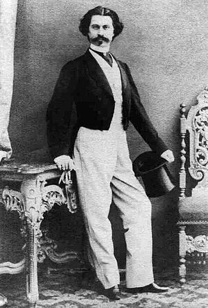 Johann Strauss Noorem: Noorusaastad, Karjäär, Operetihelilooja