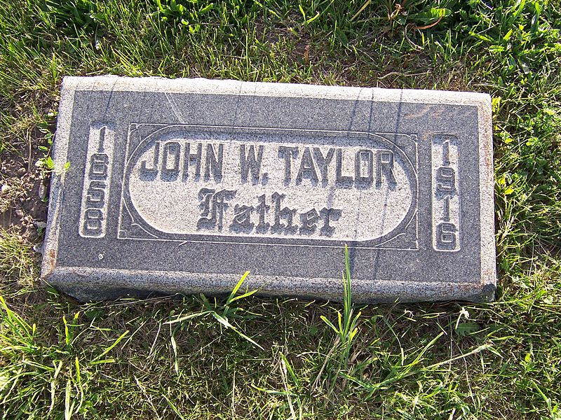 File:JohnWTaylorGrave.jpg