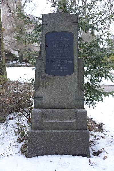 File:Kaiser-Wilhelm-Gedächtnis-Friedhof Berlin Grab Paul-und-Helene-Boettger.JPG