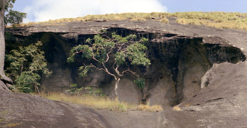 File:Kakoya Cave, Sierra Leone 1967.jpg