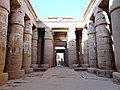Karnak Tempel Chons 05.jpg