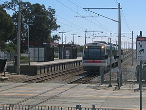 Kenwick Bahnhof 2005.jpg