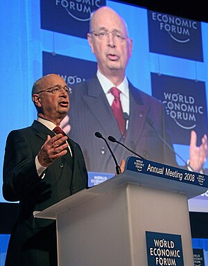 Klaus Schwab: Origem e formação, Carreira, Fórum Econômico Mundial (Davos)