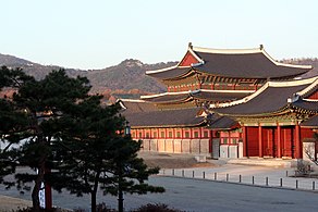 Korea-Gyeongbokgung-04.jpg