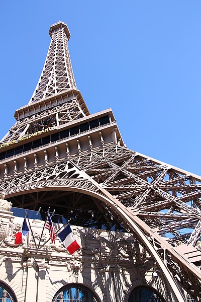 File:Las-Vegas-Paris-Hotel-Eiffel-Tower-8307.jpg