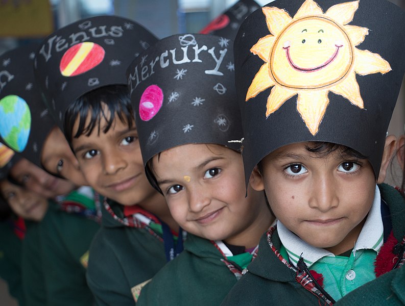 File:Learning Environment at Krishna School Meerut.jpg