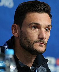 Lloris 2018 (cropped) .jpg