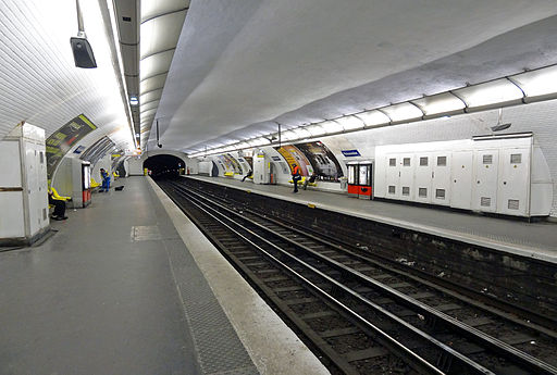 Mtro de Paris - Ligne 7 - Poissonnire 01