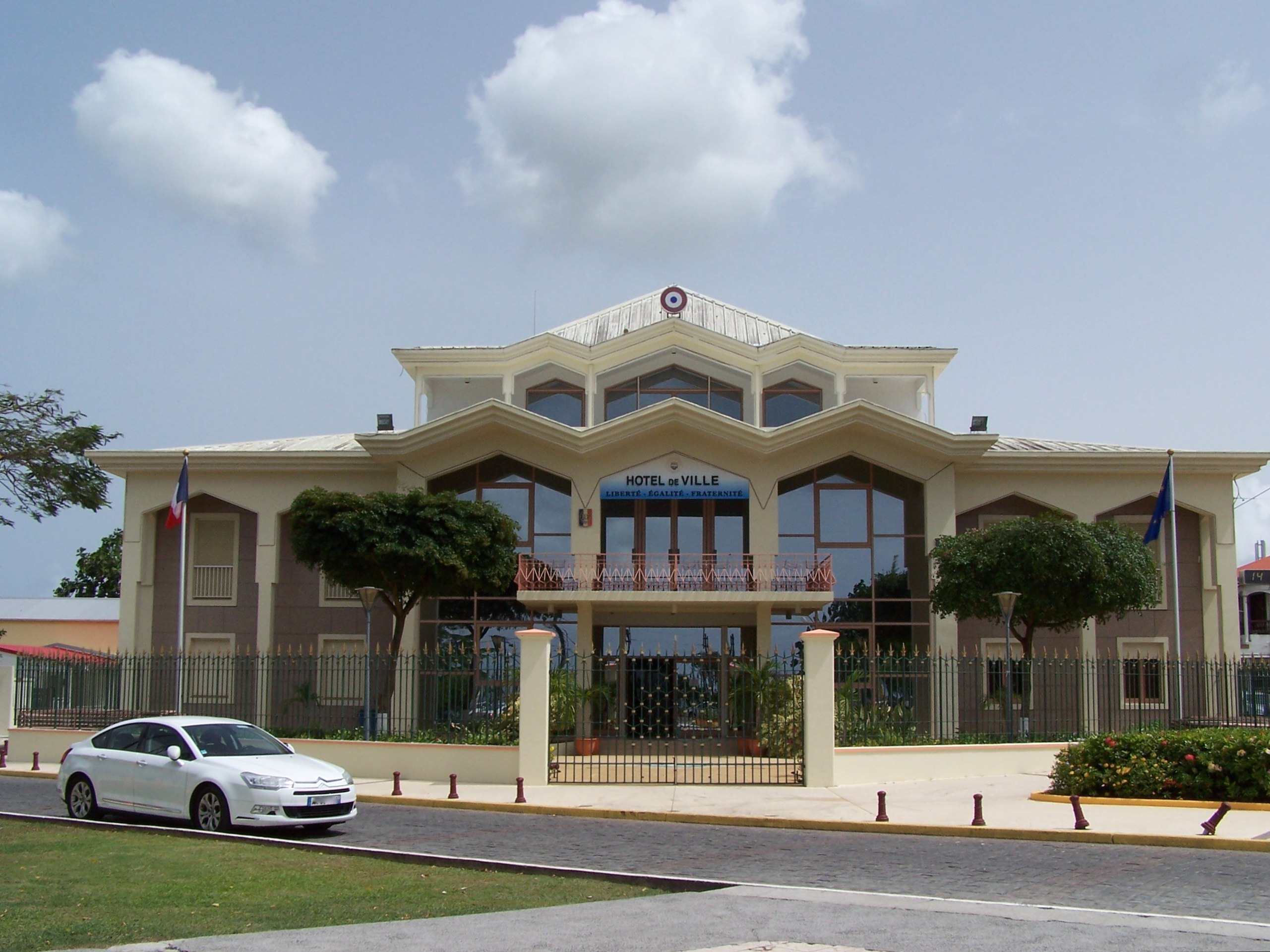 Electro Nautic - Carte - Magasin d'électronique - Baie-Mahault, Guadeloupe