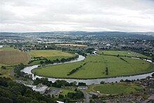 The meandering Forth viewed from the Wallace Monument. The river flows from right to left, and the former limit of navigation was in the left distance.