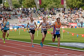 A cikk szemléltető képe Simon Denissel