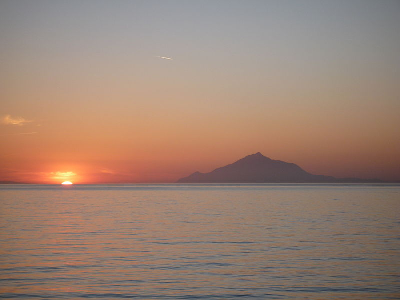 File:Mount Athos sunset 02 (7698235596).jpg