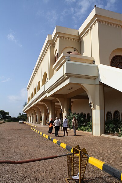 File:National Mosque of Uganda, Gadaffi Mosque.JPG