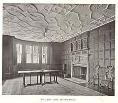 New Place Dining Room Lutyens Houses and Gardens 1913 Page219.jpg