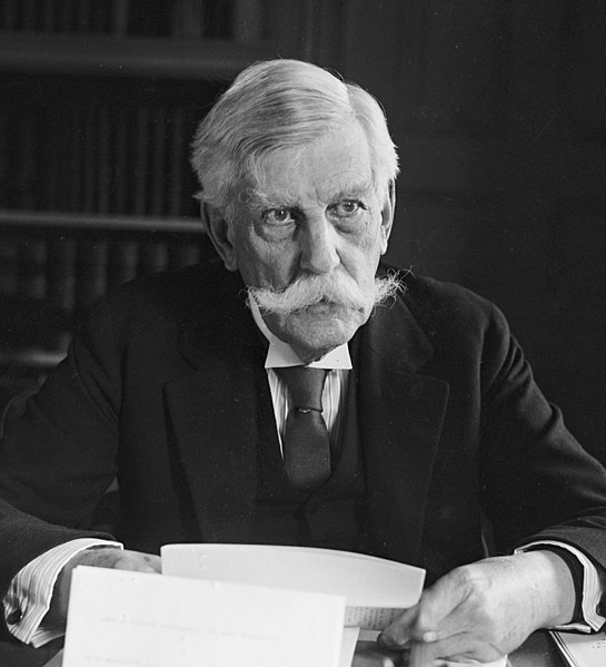 File:Oliver Wendell Holmes Jr c1924 crop.jpg