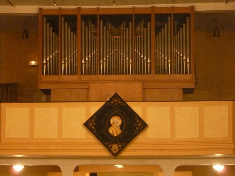 File:Orgue de l'église Saint-Léon (Strasbourg).jpg