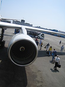 Aviadvigatel PS-90A montato sul Tupolev Tu-204-300 della russa Vladivostok Avia