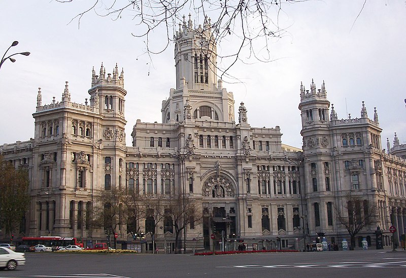 File:Palacio de Comunicaciones (Madrid) 01.jpg