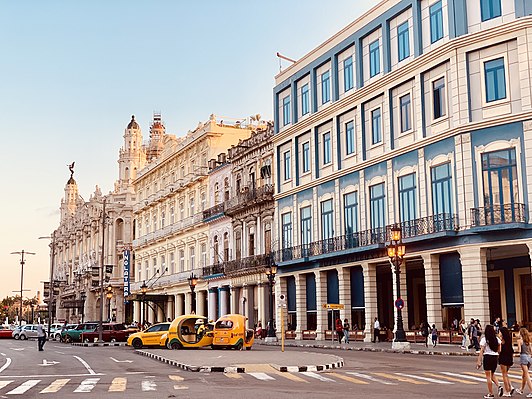 Paseo del Prado, Havana