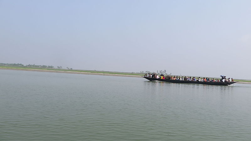 File:Passenger boat at Jamuna River 09.jpg