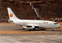 Peach Air Boeing 737-200 at Funchal, Madeira, 1998 Peach Air Boeing 737-200 Spijkers.jpg