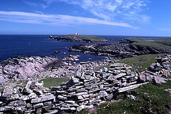 The east coast of Mousa towards the Peerie Bard.