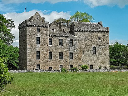 How to get to Huntingtower Castle with public transport- About the place
