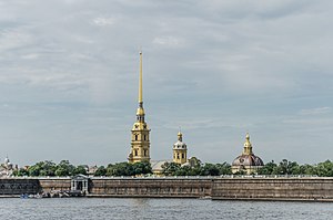 Sankt Petersburg: Name, Geographie, Verwaltungsgliederung