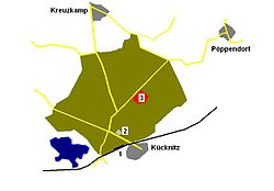 מפה מפורטת של אזור מחנה פפנדורף ביער וולדוסנר. 1 = תחנת רכבת קוקניץ, 2 = בית היערן וולדאוס, 3 = מחנה פפנדורף.