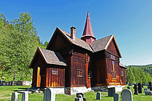 Payl:Rollag_stavkirke_TRS_2.jpg