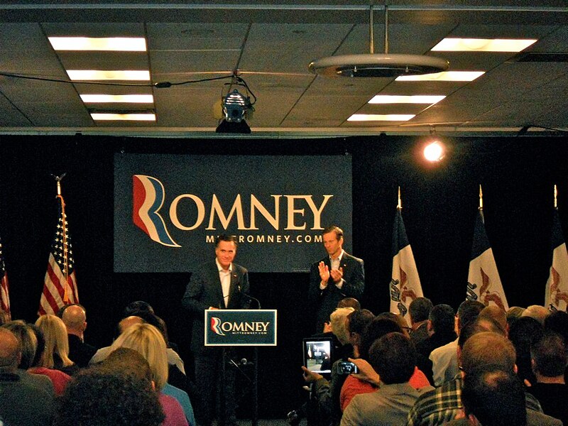 File:Romney in Des Moines.jpg