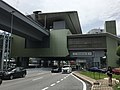 Stesen MRT Semantan di atas Jalan Semantan/Lebuhraya Sprint.