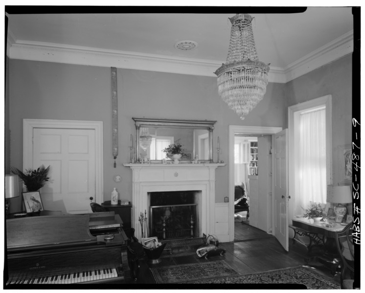 File:SOUTHEAST ROOM, FIRST FLOOR, NORTH WALL - Frederick Fraser House, 901 Prince Street, Beaufort, Beaufort County, SC HABS SC,7-BEAUF,33-9.tif