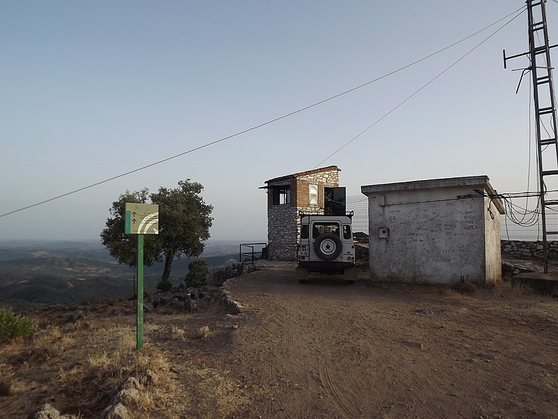 File:San cristobal - panoramio.jpg