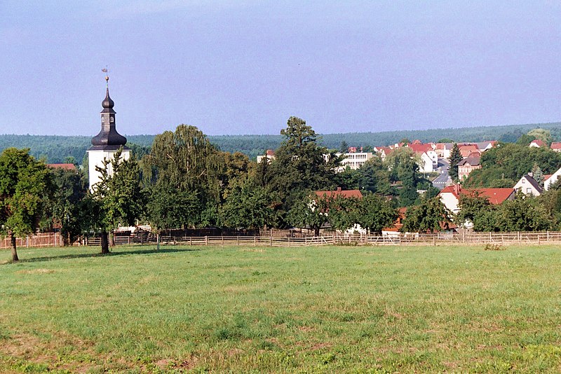 File:Sankt Gangloff, view to the village.jpg