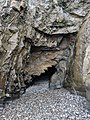 * Nomination A shallow cave on the beach at Año Nuevo State Park. --Grendelkhan 23:24, 20 March 2018 (UTC) * Promotion Sharp photo, what's in the cave - surprise! --Michielverbeek 23:45, 20 March 2018 (UTC)