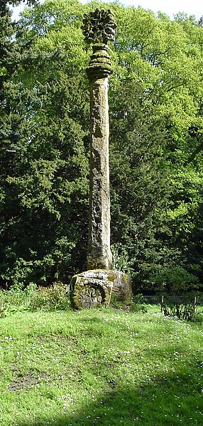 File:Scone cross.JPG