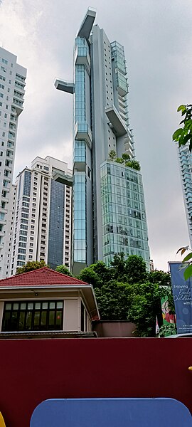 File:Singapore skyscrapers 2.jpg
