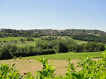 How to get to Saint-Genest-Lerpt with public transit - About the place