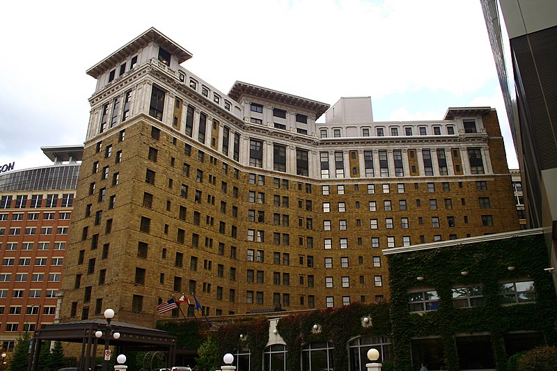 File:St. Paul Hotel, Saint Paul, MN.jpg