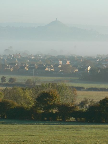 File:Street and Glastonbury Tor.jpg