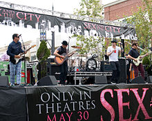 Sugar Ray performing Sugar Ray at some mall.jpg