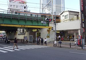 JR 스이도바시 역 니시구치 (2016년 6월 2일)