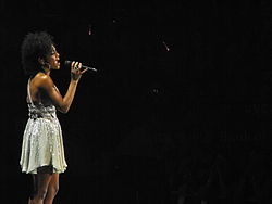 Mercado performing during the American Idols Live! Tour 2008. Syesha.jpg